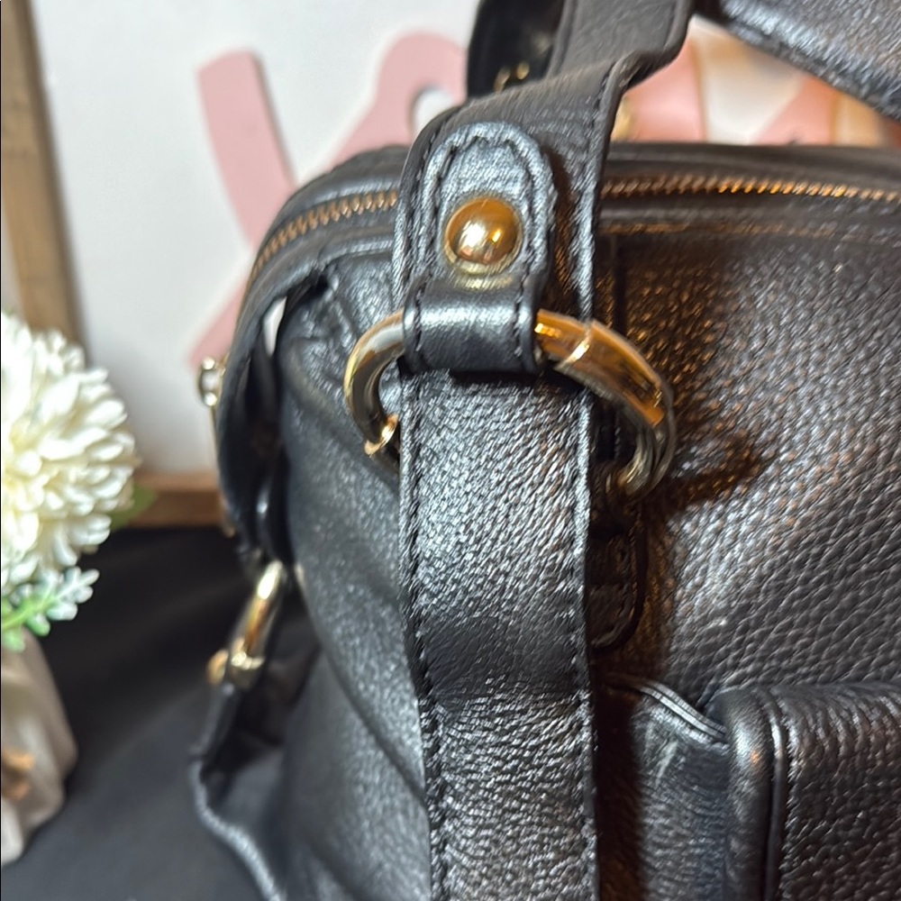 VINTAGE Y2K Michael Kors Black Fulton Pebbled Leather Satchel with Gold Hardware - Picture 6 of 16